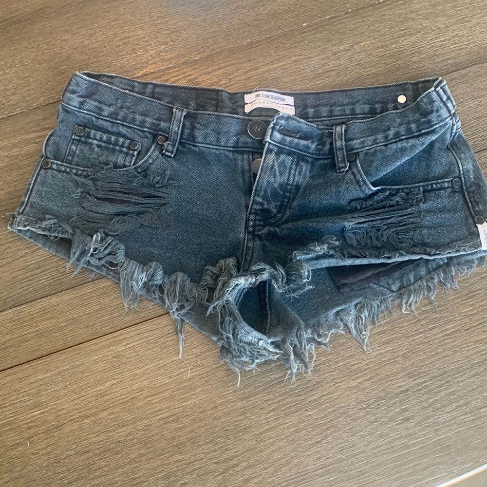 One Teaspoon Trash Whores Distressed Black Shorts
